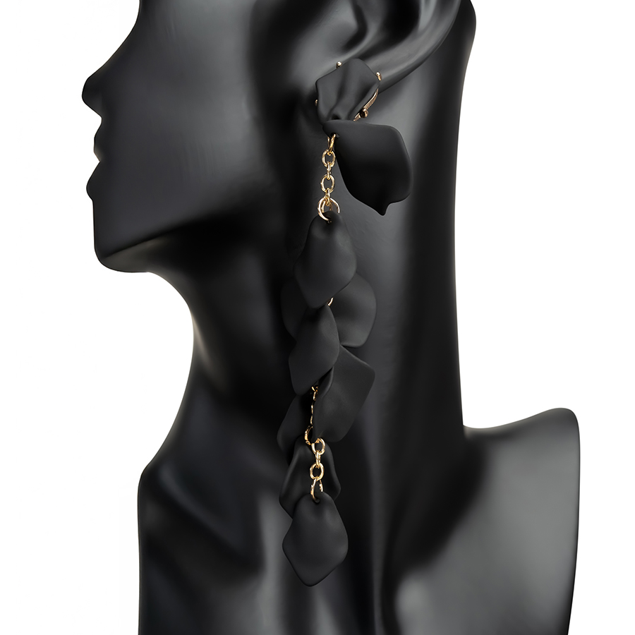 Midnight Elegance: Black Drop Antique Earrings