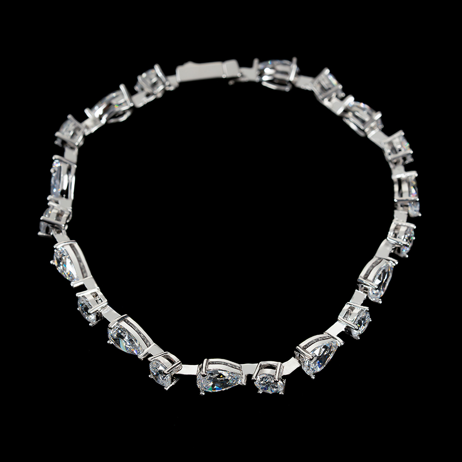 Eclipse Zircon Bracelet plated in Rhodium