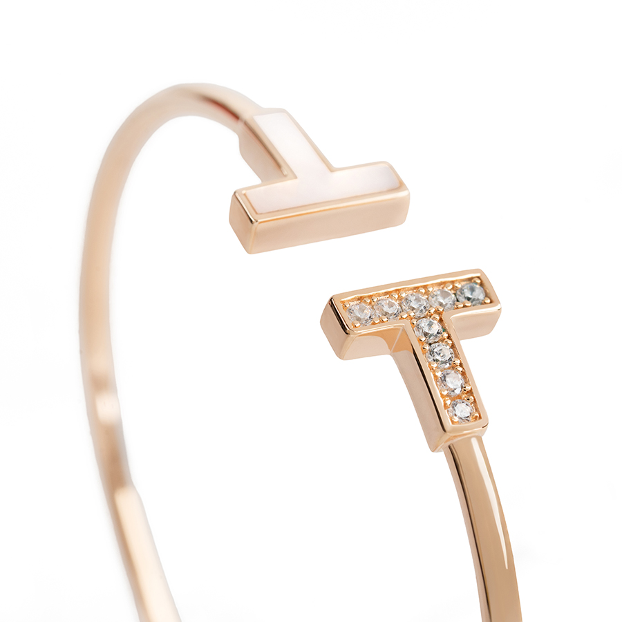 Modern Fritillaria Bangle, plated in 18K gold